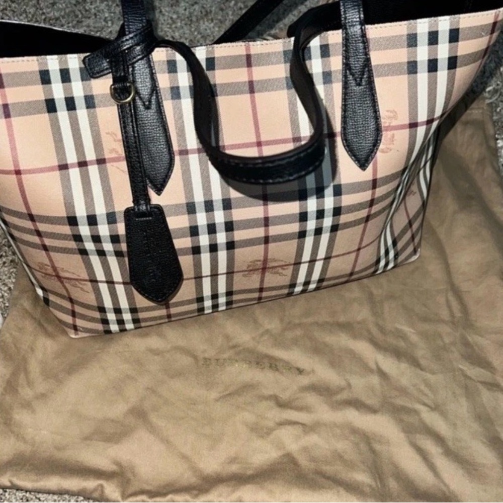 Burberry reversible leather medium Haymarket Chec… - image 4